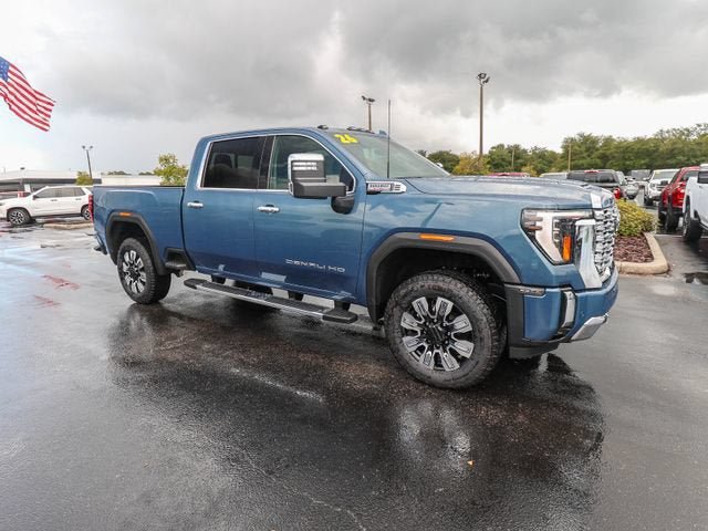 New 2026 GMC Sierra 2500 Denali w/ Denali Reserve Package AWD/4WD image 12
