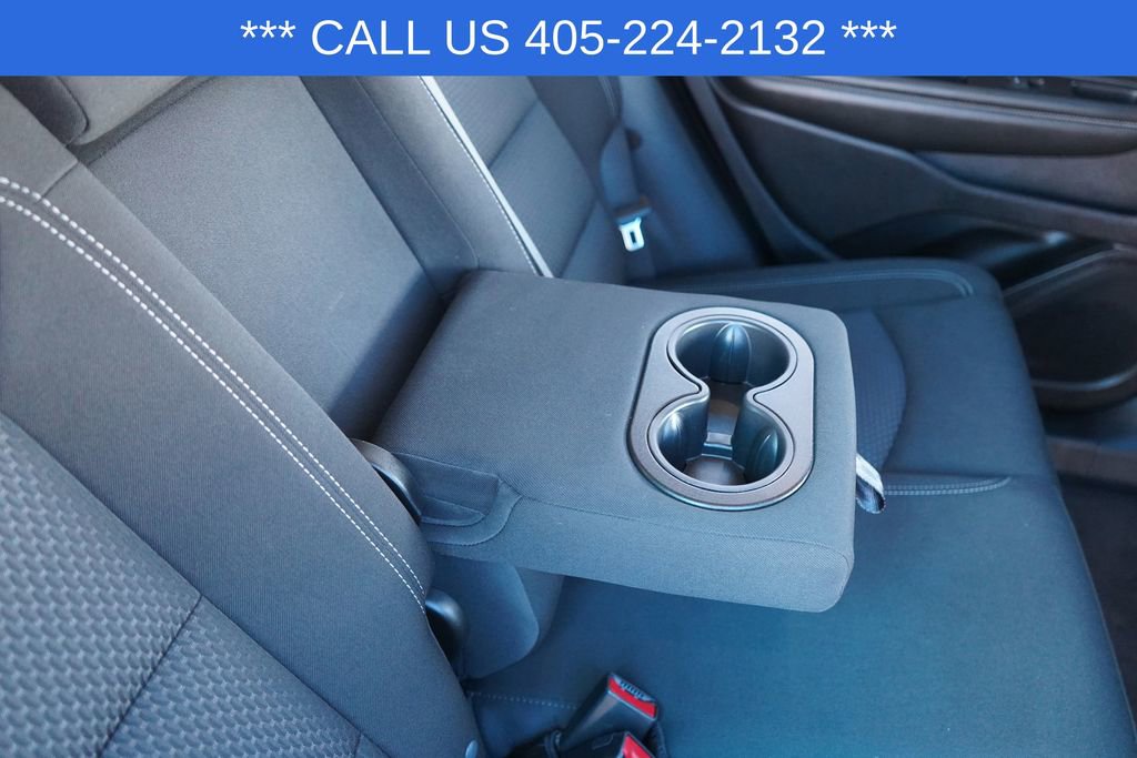 Used 2024 GMC Terrain SLE image 25