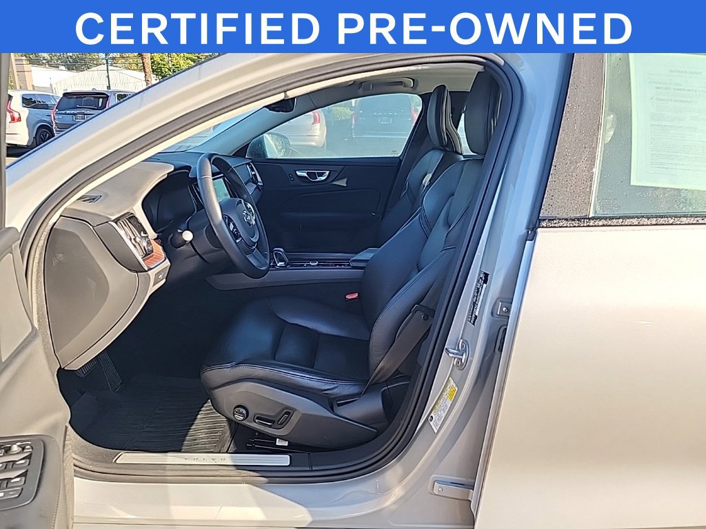 Used 2024 Volvo S60 B5 Plus AWD/4WD image 8