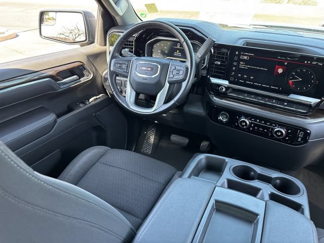 Used 2022 GMC Sierra 1500 Elevation RWD image 14