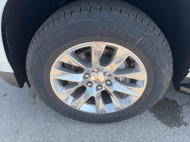 New 2026 Chevrolet Suburban Premier w/ Sun And Tow Package AWD/4WD image 10