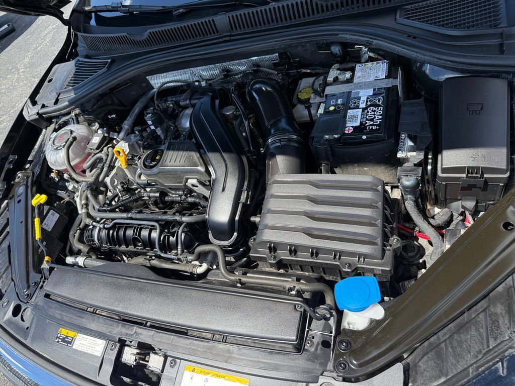 Used 2024 Volkswagen Jetta SE FWD image 30