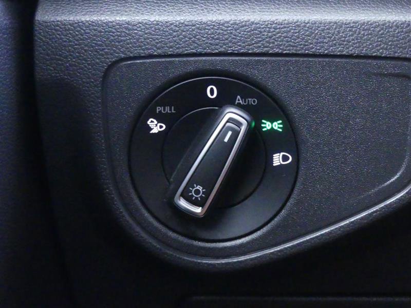 Used 2021 Volkswagen Atlas SE w/ Panoramic Sunroof Package image 22