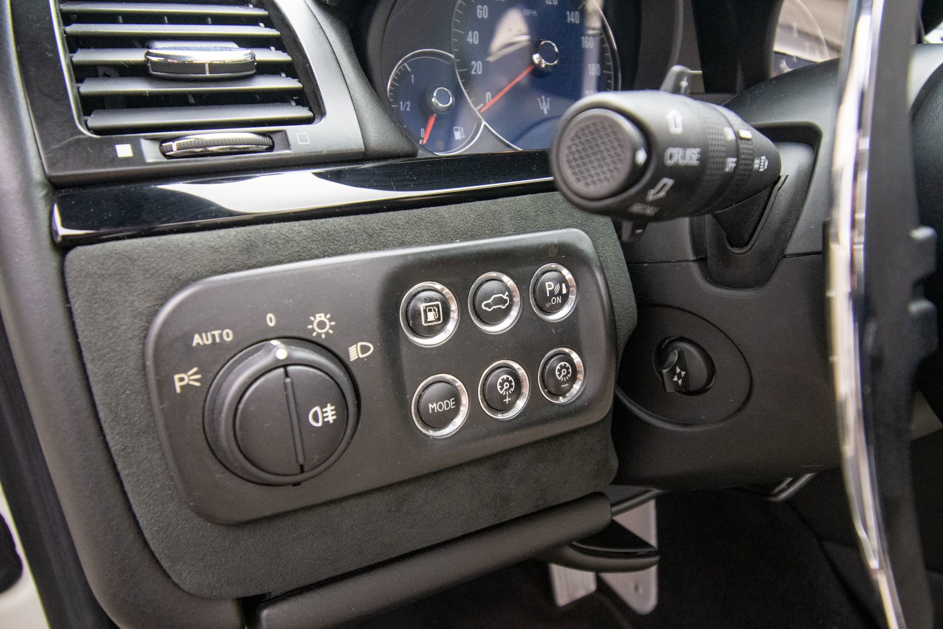 Used 2018 Maserati GranTurismo Sport image 16