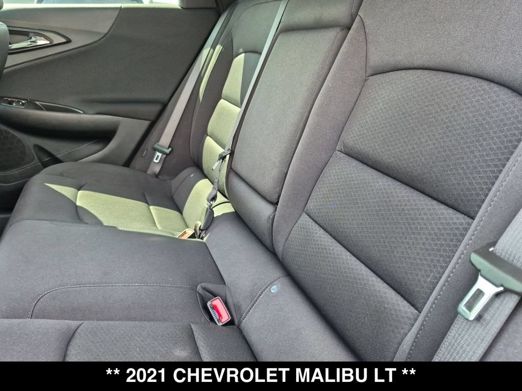 Used 2021 Chevrolet Malibu LT w/ Sport Edition FWD image 3