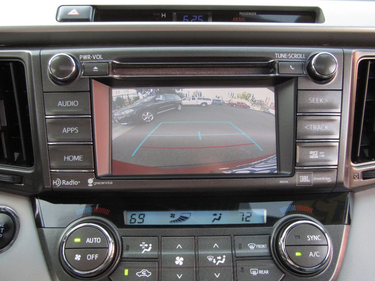 Used 2015 Toyota RAV4 Limited image 20