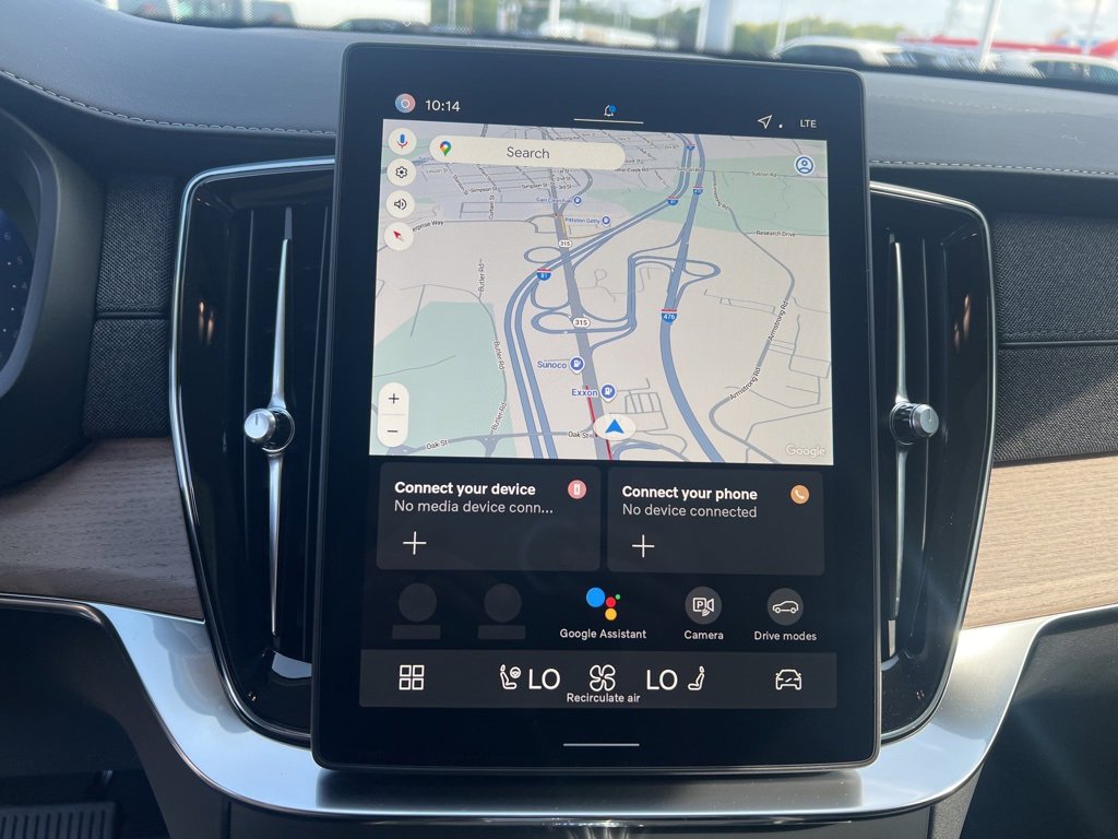 New 2026 Volvo XC90 B6 Plus w/ Protection Package Premier image 22