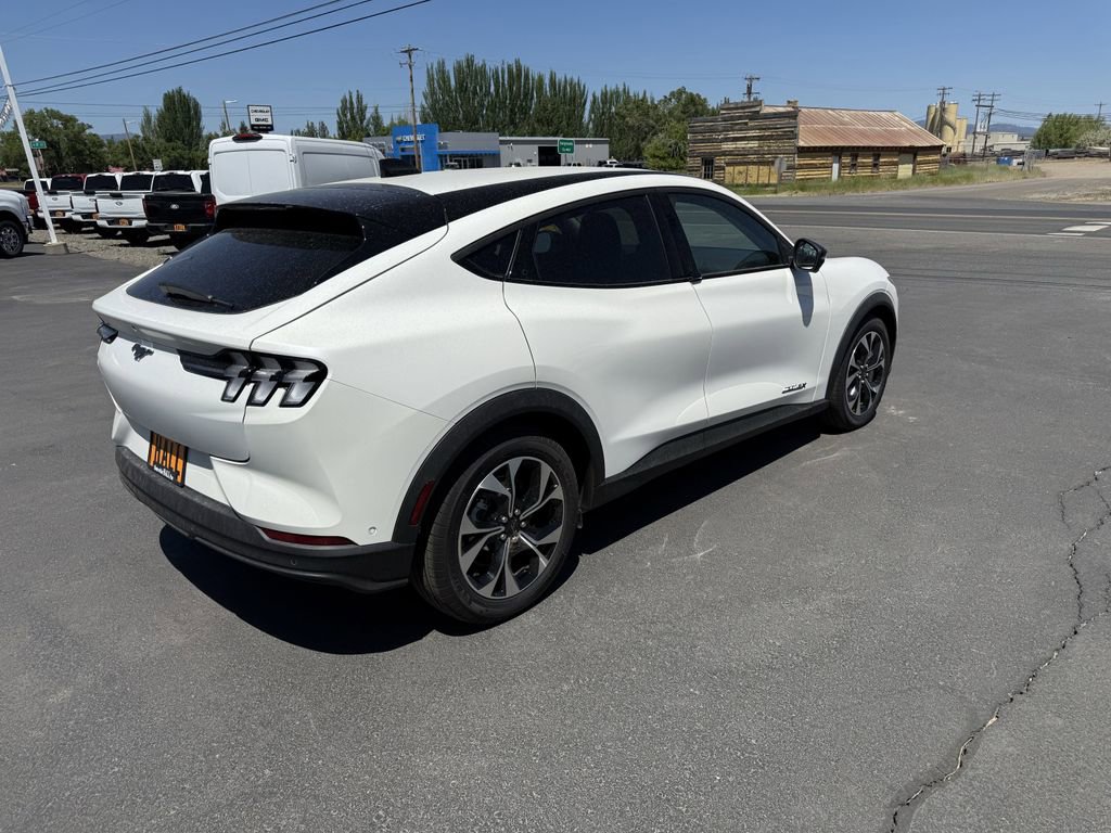 New 2024 Ford Mustang Mach-E Select w/ Comfort Package Lite AWD/4WD image 4