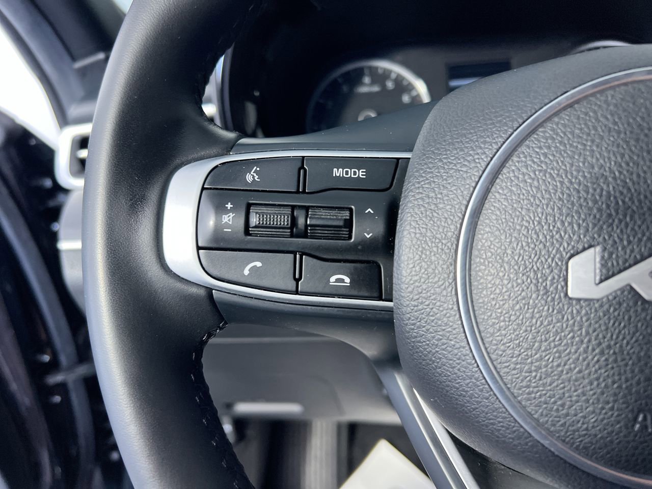 Used 2022 Kia K5 GT-Line w/ GT-Line FWD Premium Package image 16
