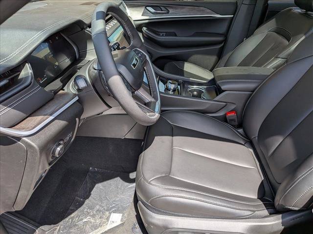 New 2026 Jeep Grand Cherokee Limited AWD/4WD image 4