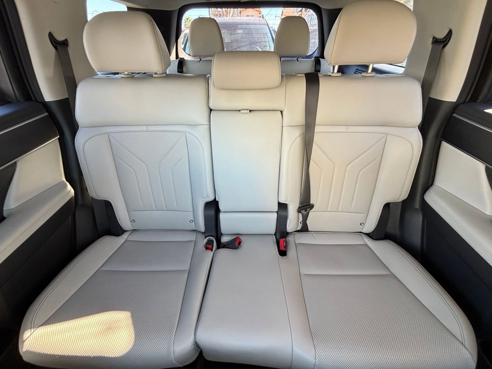 Used 2025 Hyundai Santa Fe SEL image 39