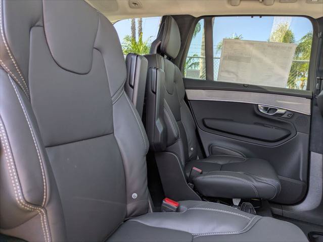 New 2026 Volvo XC90 T8 Ultra w/ Lounge Package AWD/4WD image 13