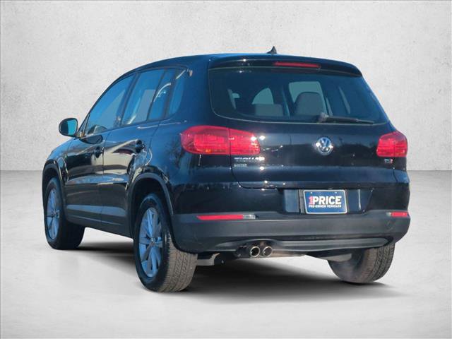 Used 2017 Volkswagen Tiguan Limited w/ Alloy Wheels Package image 8