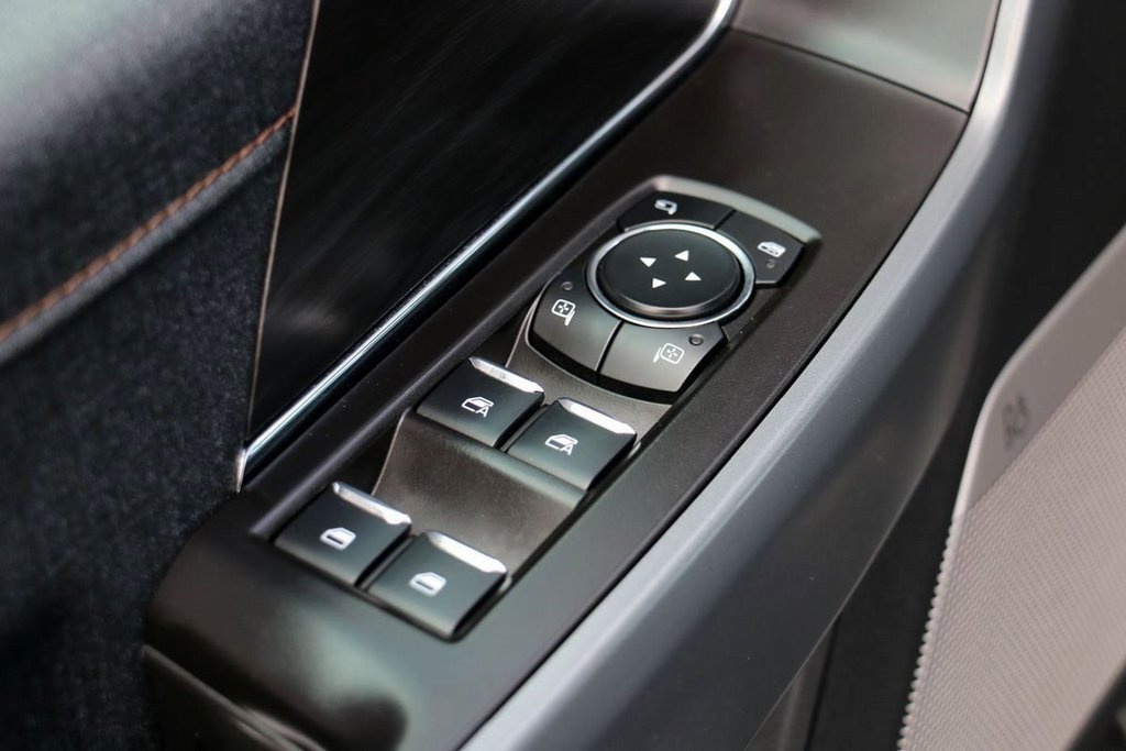 Certified 2024 Ford F150 Lariat w/ FX4 Off-Road Package image 14