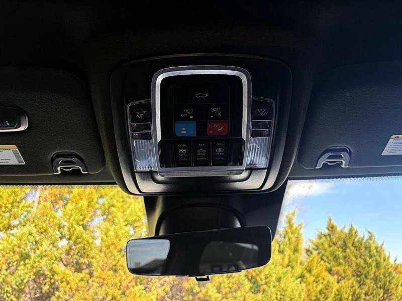 Used 2024 RAM 2500 Limited image 42