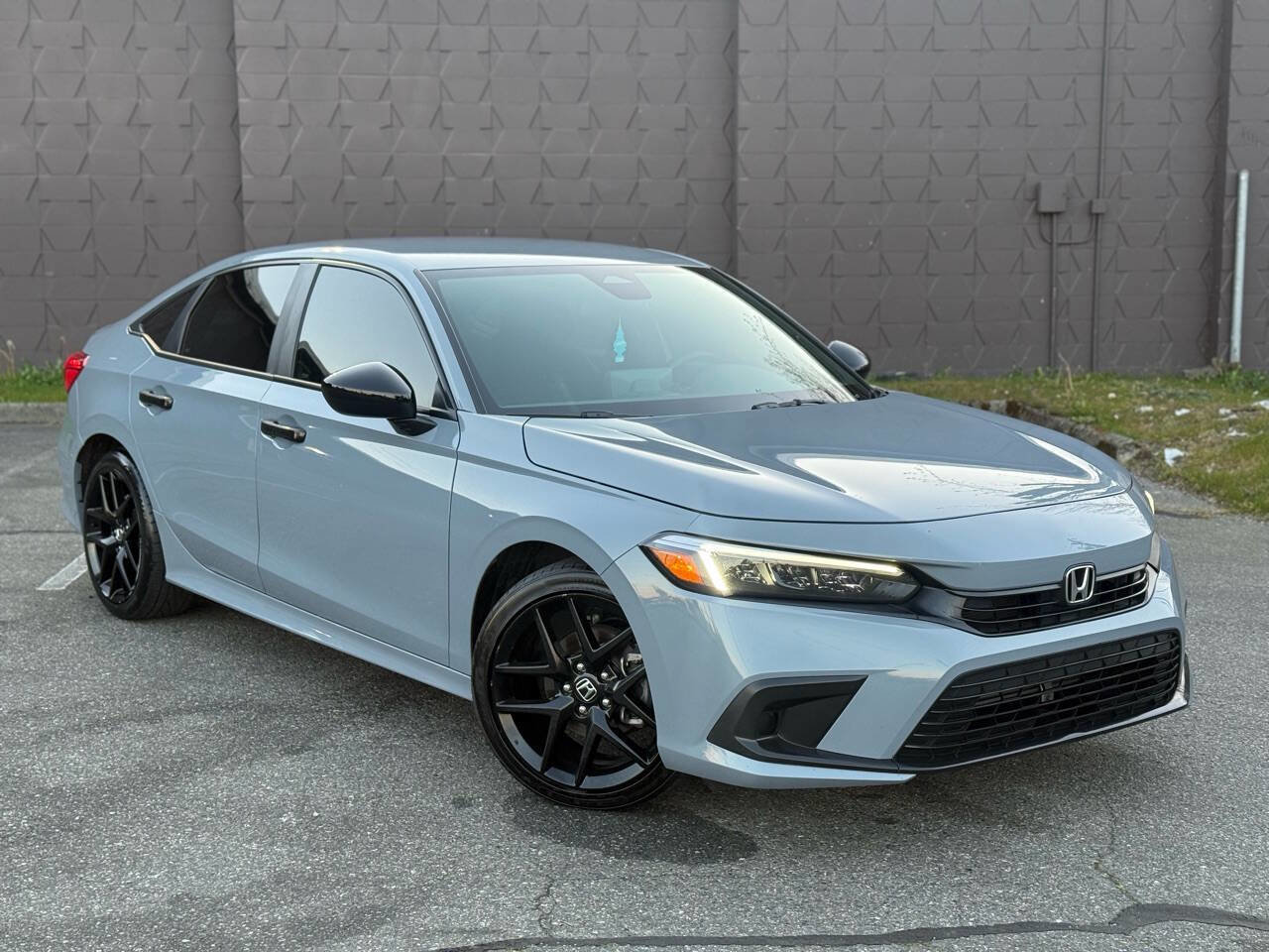 Used 2022 Honda Civic Sport image 2
