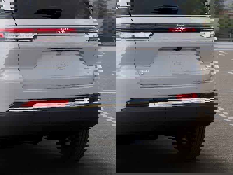 New 2026 Jeep Grand Cherokee Limited image 13