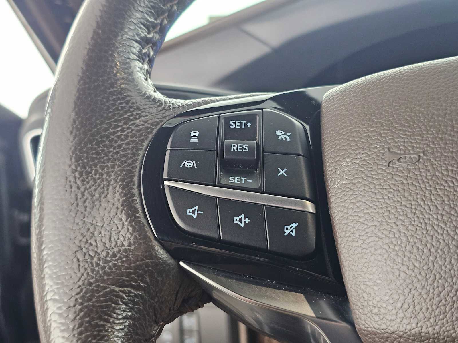 Used 2022 Ford Explorer King Ranch w/ Class IV Trailer Tow Package image 30