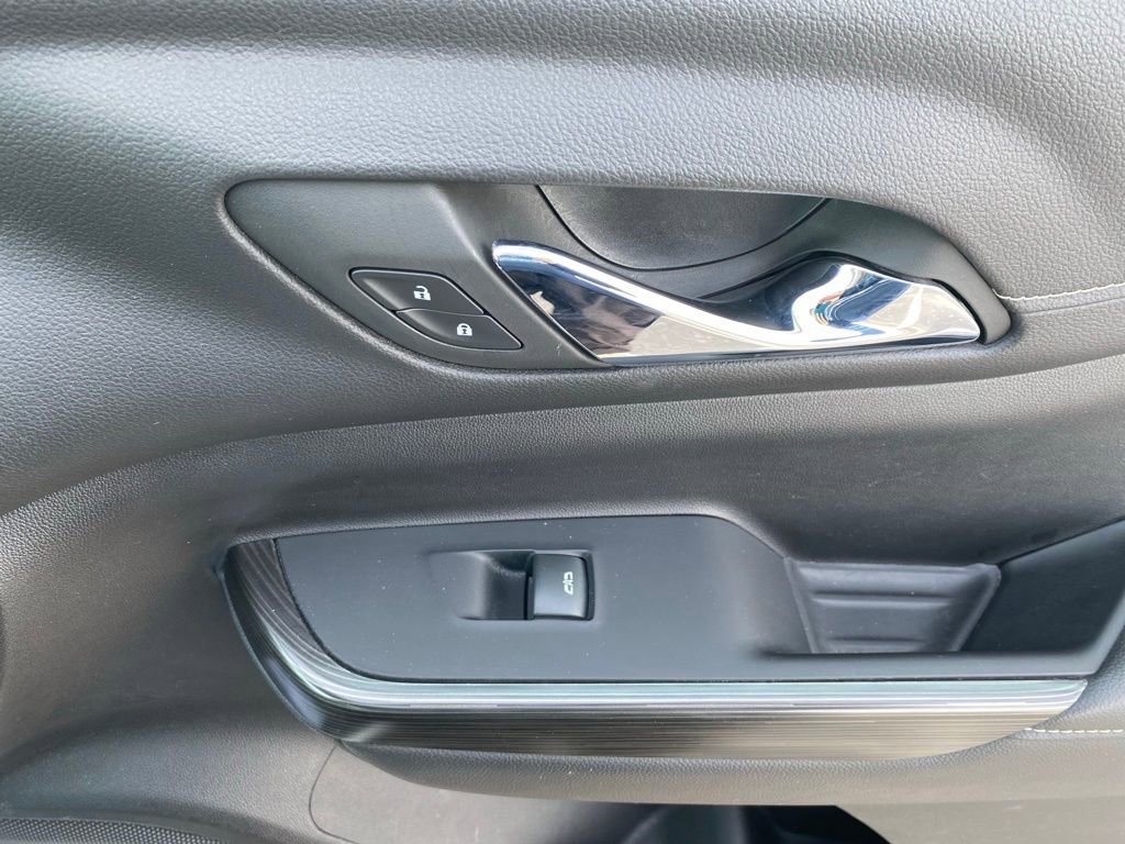 Used 2023 GMC Acadia SLT w/ Elevation Edition image 10