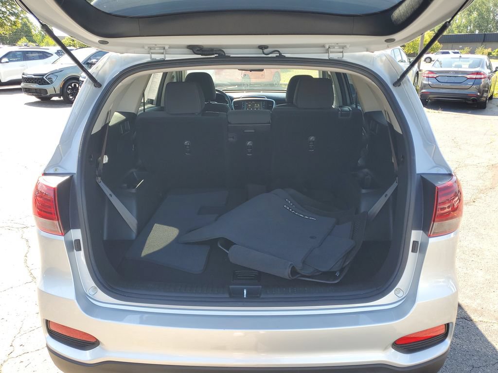 Used 2019 Kia Sorento FWD image 25