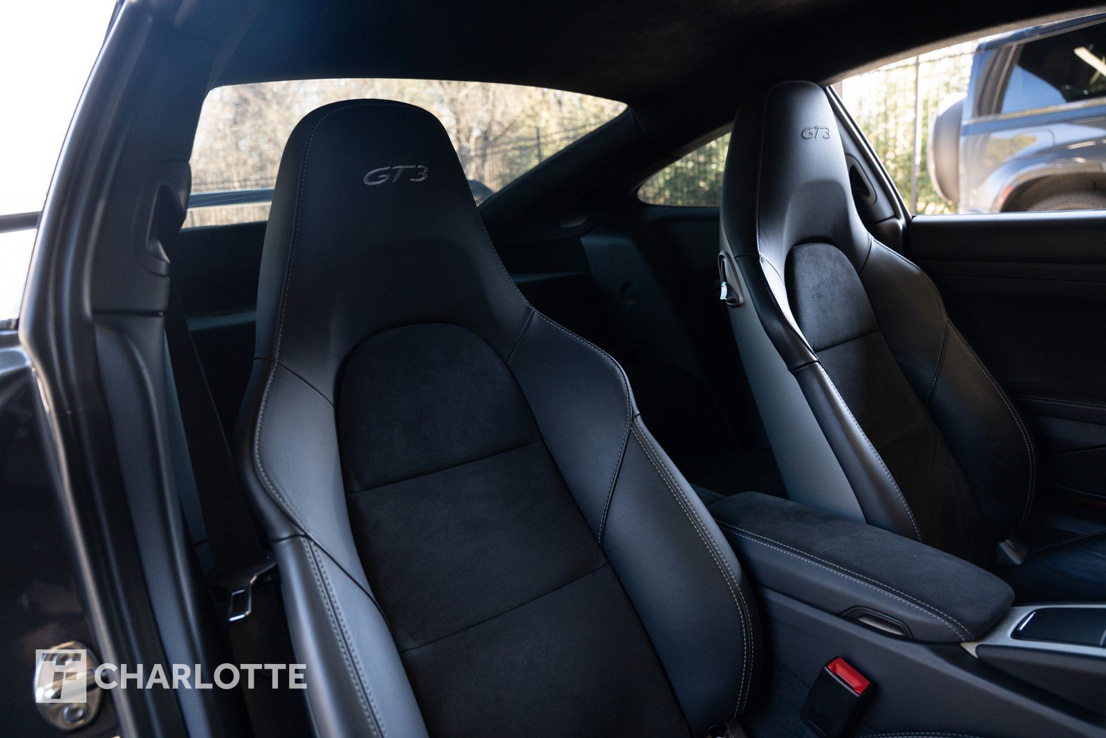 Used 2019 Porsche 911 GT3 RWD image 27