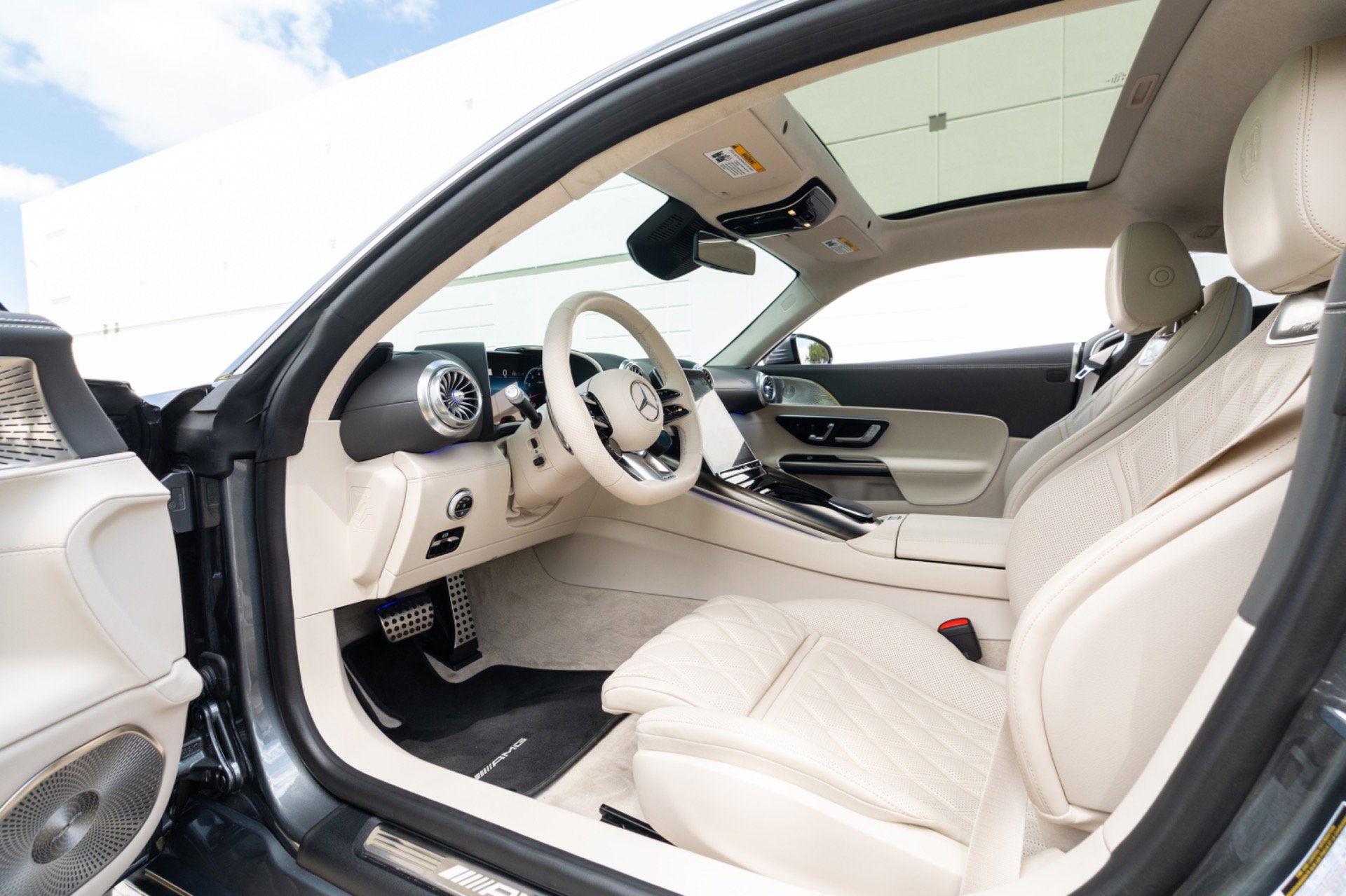 Used 2025 Mercedes-Benz AMG GT 63 image 62