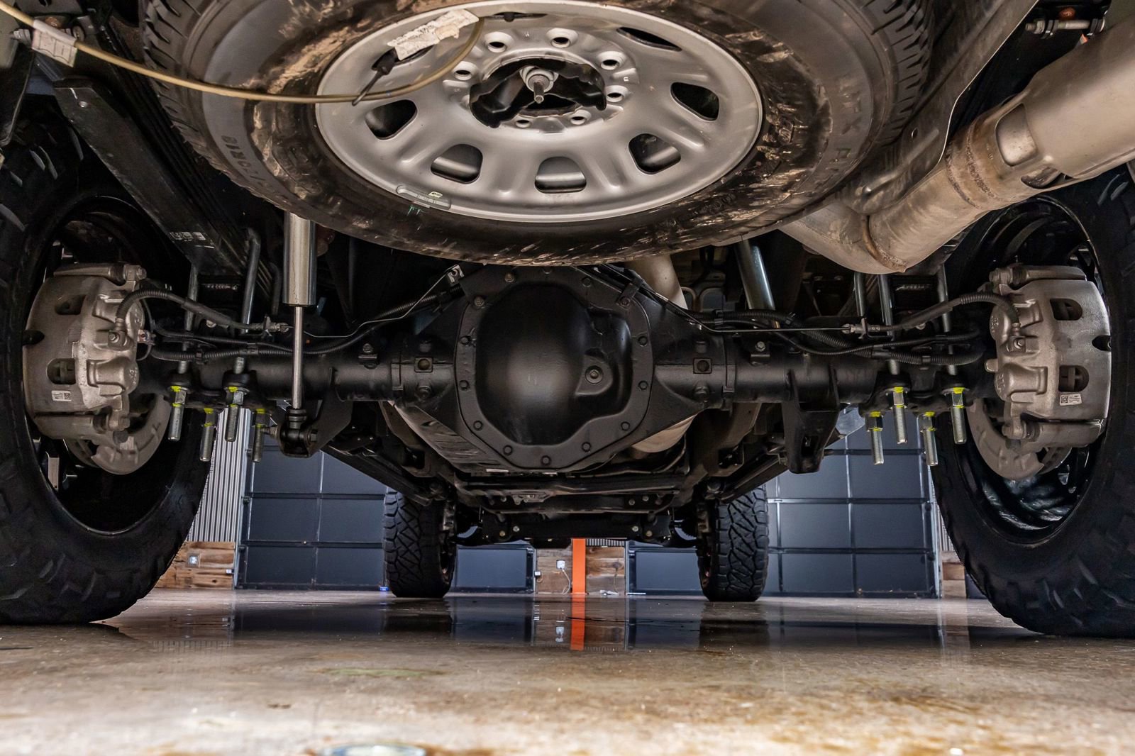 Used 2025 Chevrolet Silverado 2500 High Country w/ Technology Package image 16