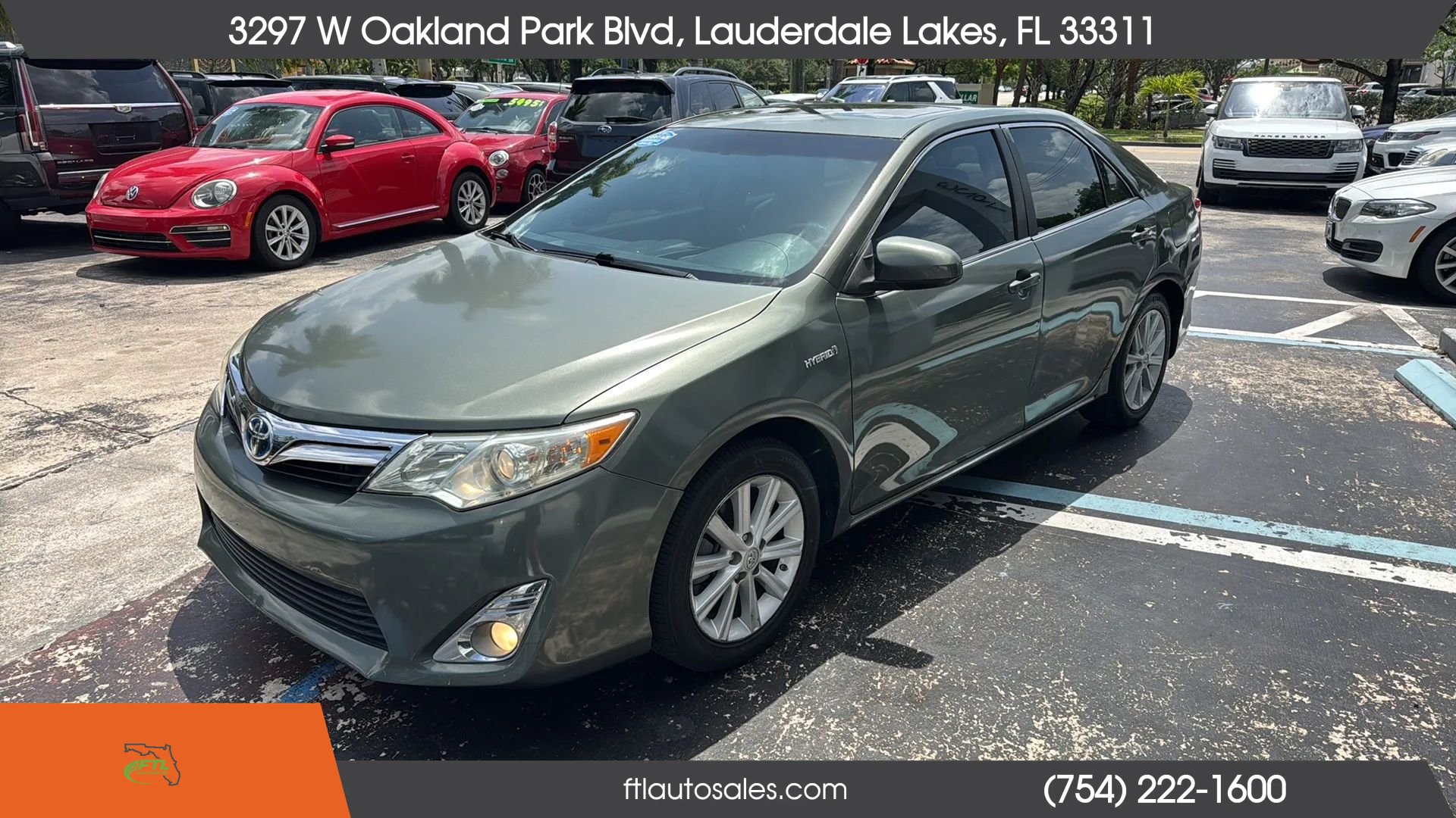 Used 2013 Toyota Camry XLE w/ Leather Pkg FWD image 5