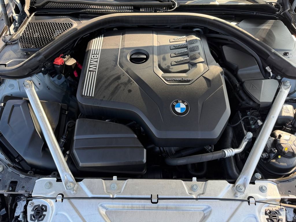 Used 2023 BMW 430i Coupe w/ M Sport Package image 32