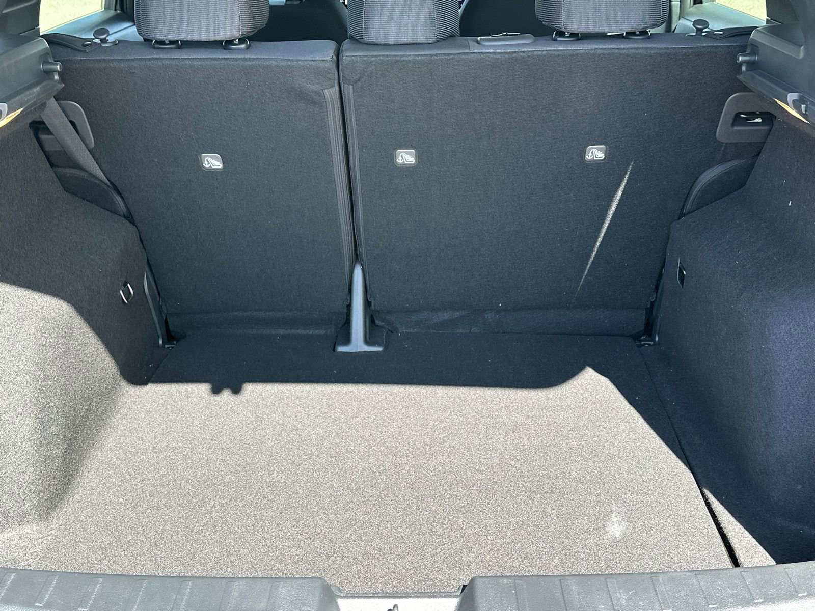 New 2026 Nissan Kicks S image 16