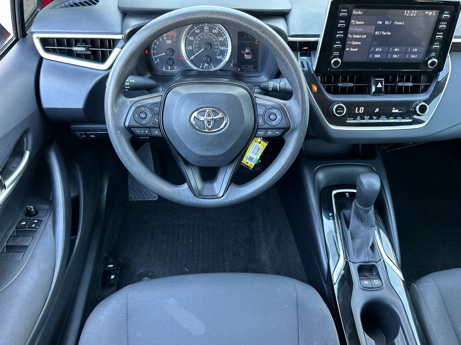 Used 2020 Toyota Corolla LE FWD image 14