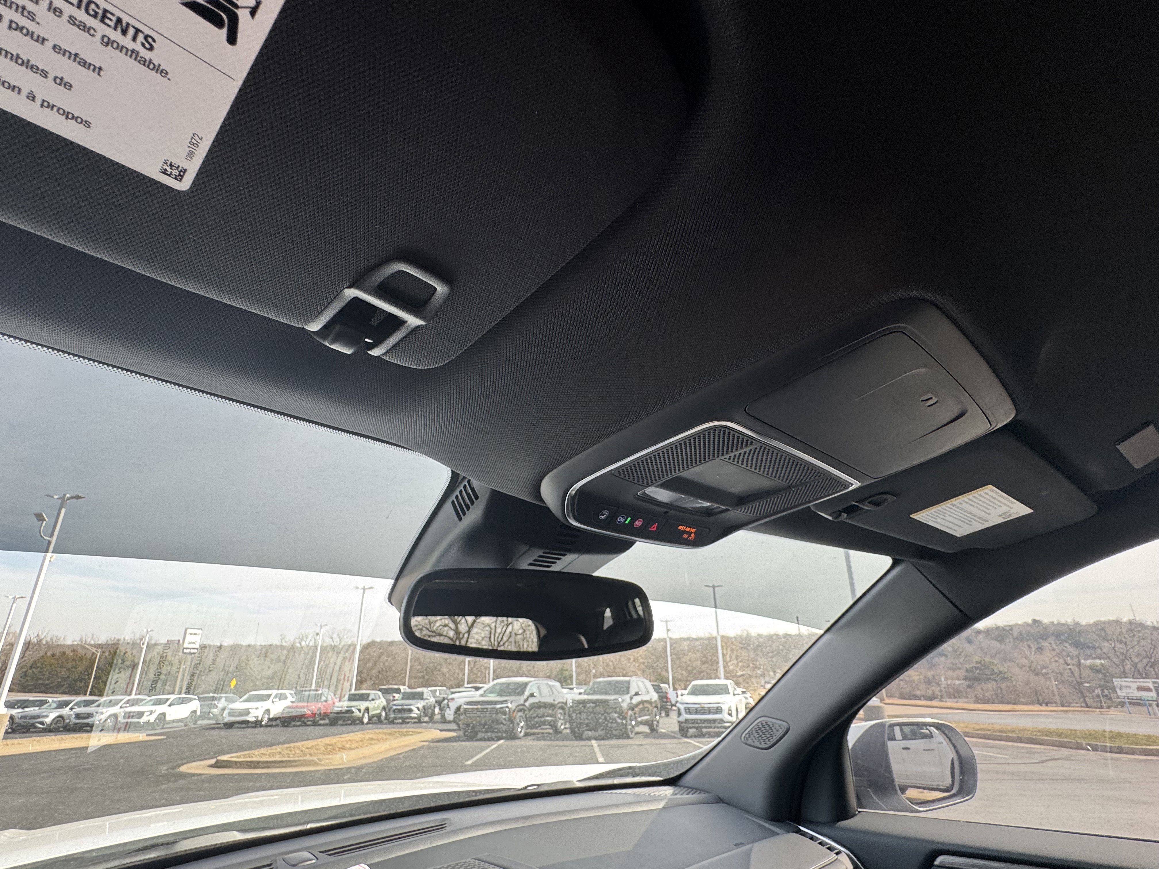 Used 2025 GMC Acadia Denali image 22