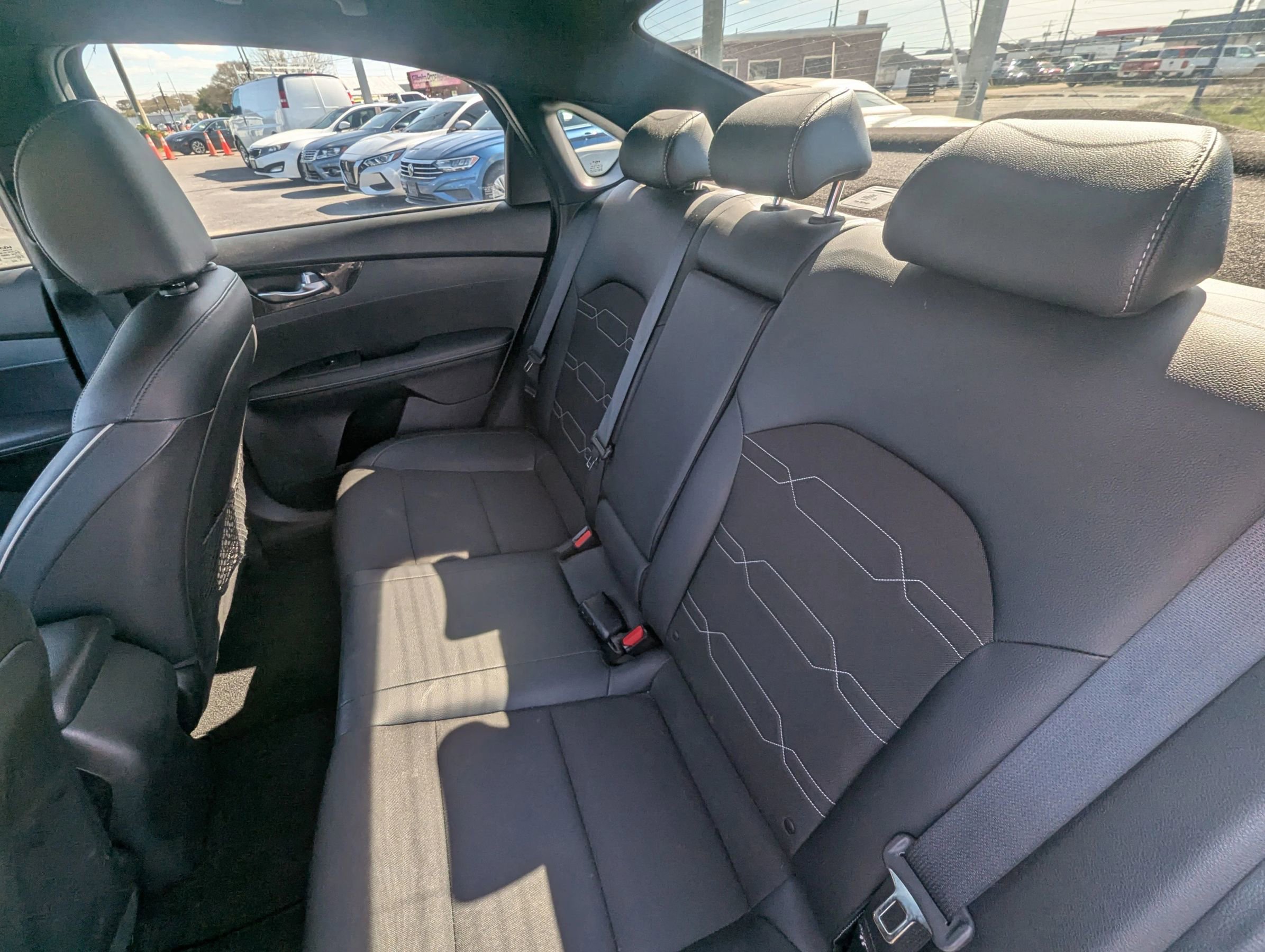 Used 2023 Kia Forte GT-Line FWD image 17