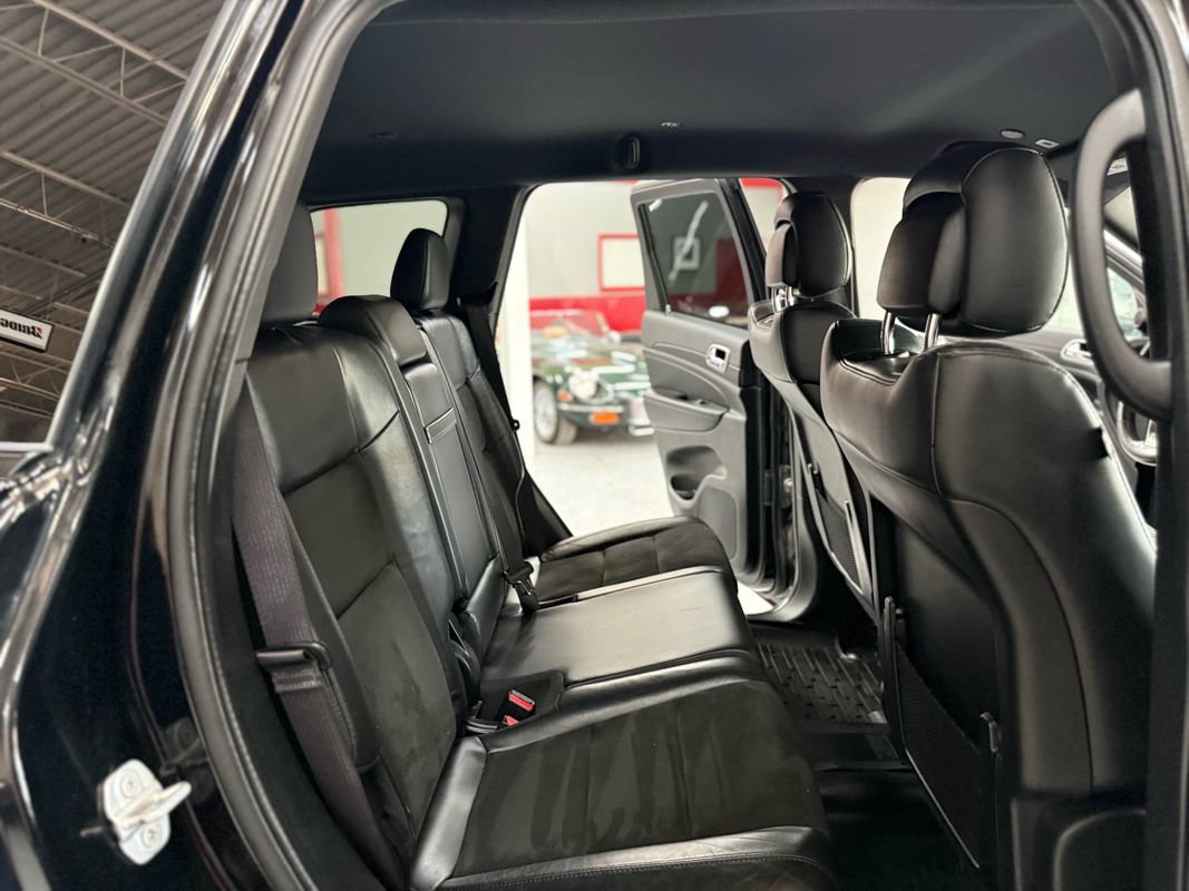 Used 2021 Jeep Grand Cherokee Altitude AWD/4WD image 20