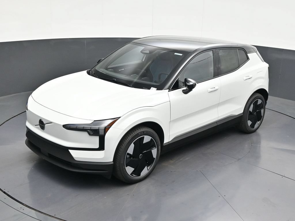 New 2026 Volvo EX30 Plus w/ Protection Package Premier AWD/4WD image 13