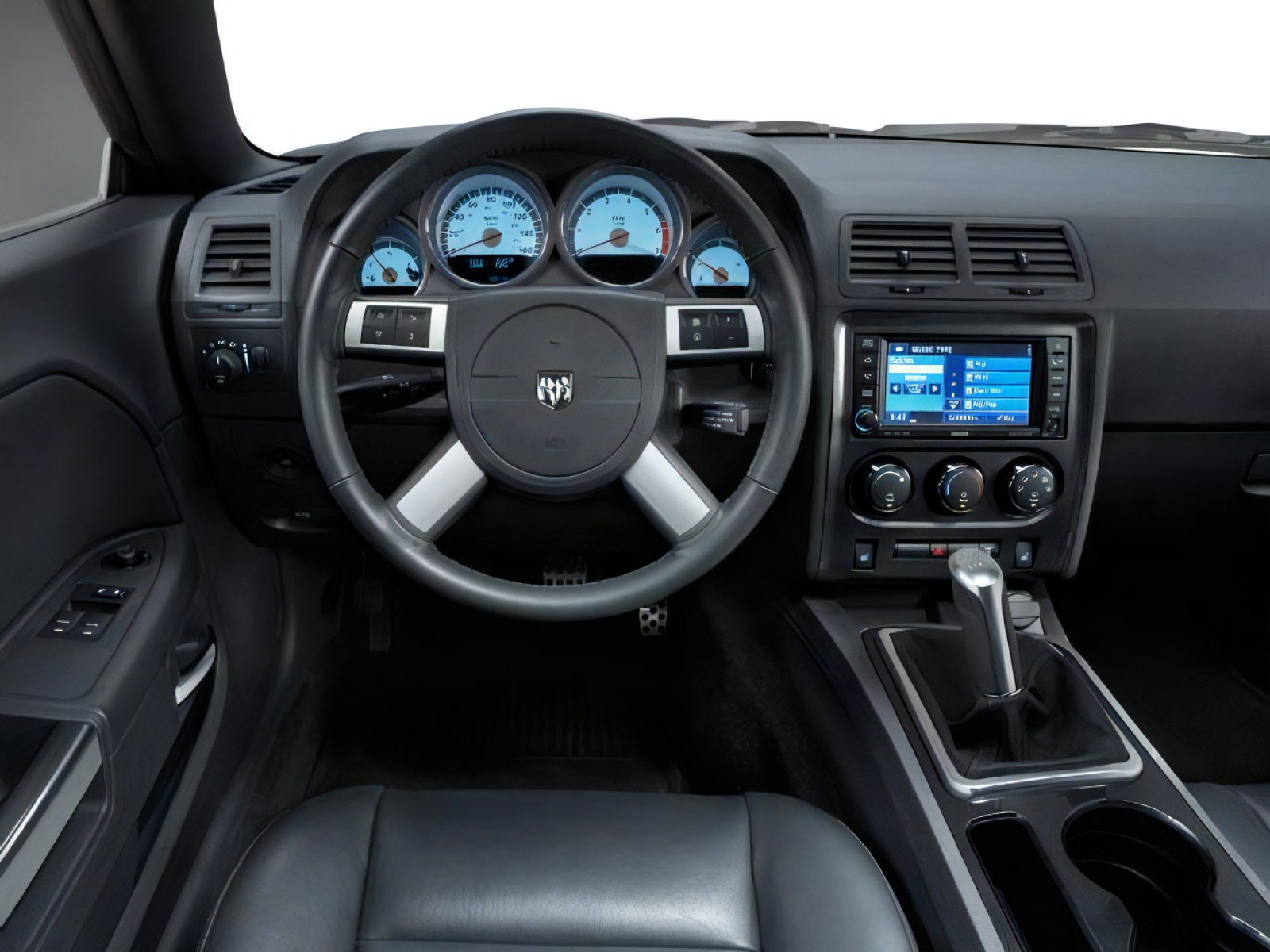 Used 2010 Dodge Challenger R/T image 2