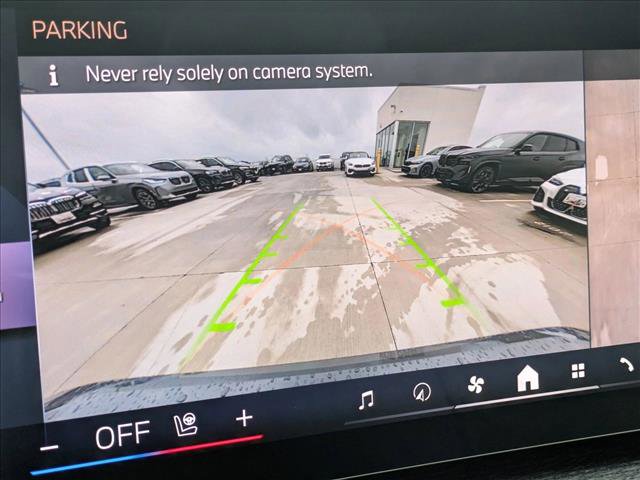 New 2026 BMW 750e xDrive w/ Executive Package image 13