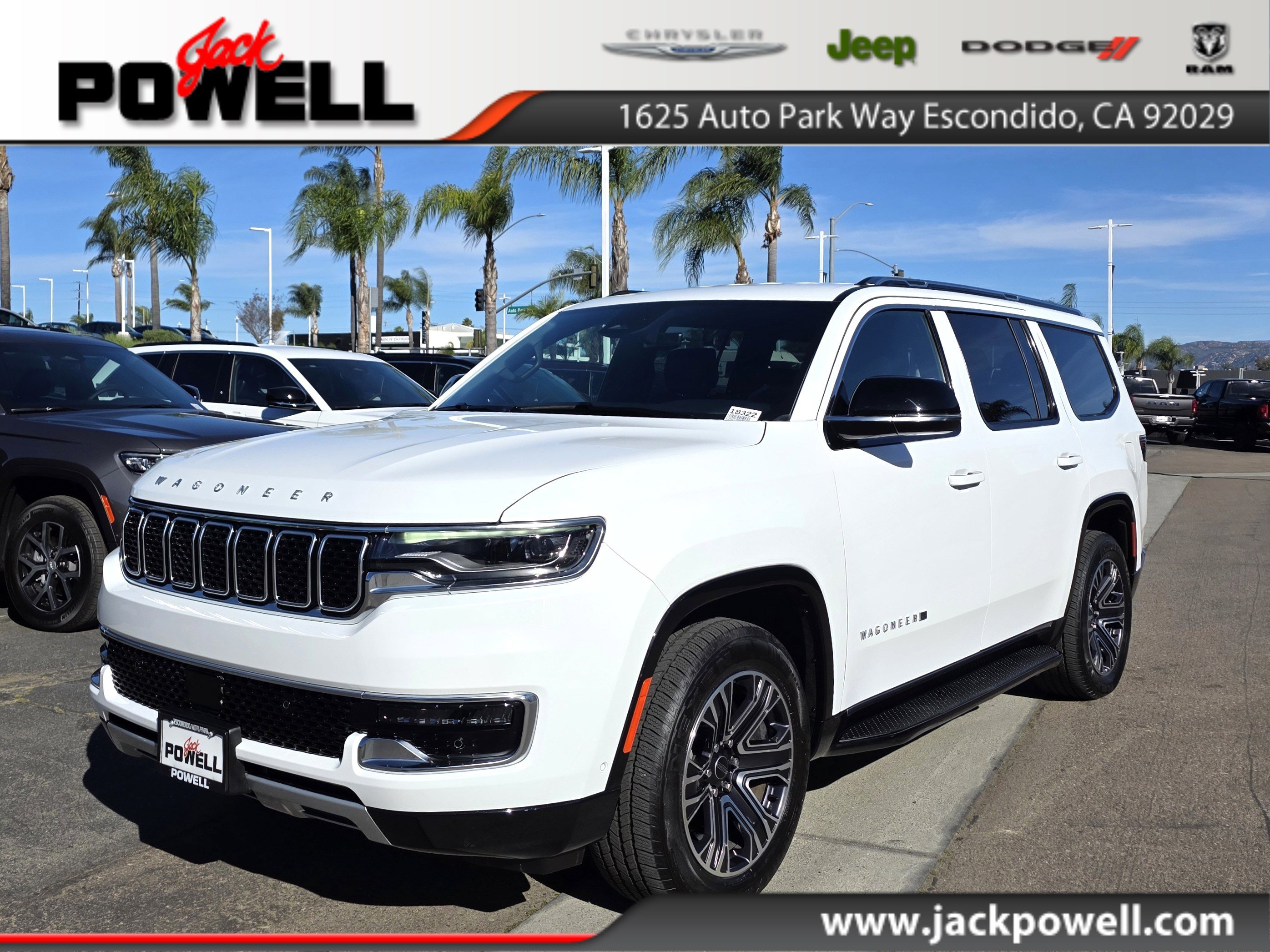 Certified 2025 Jeep Wagoneer Series II w/ 8-Passenger Seating Package image 1