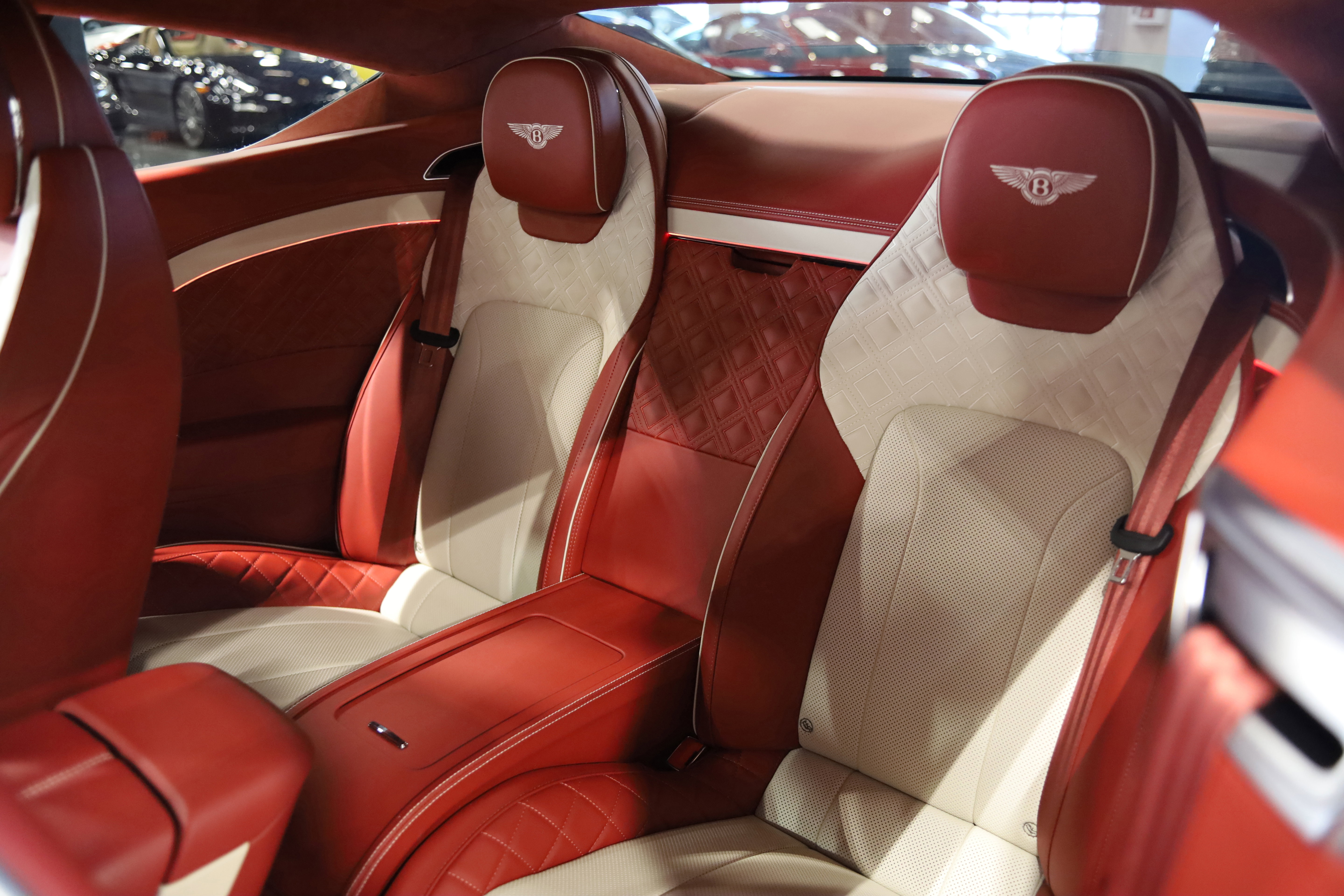 Used 2021 Bentley Continental GT AWD/4WD image 32