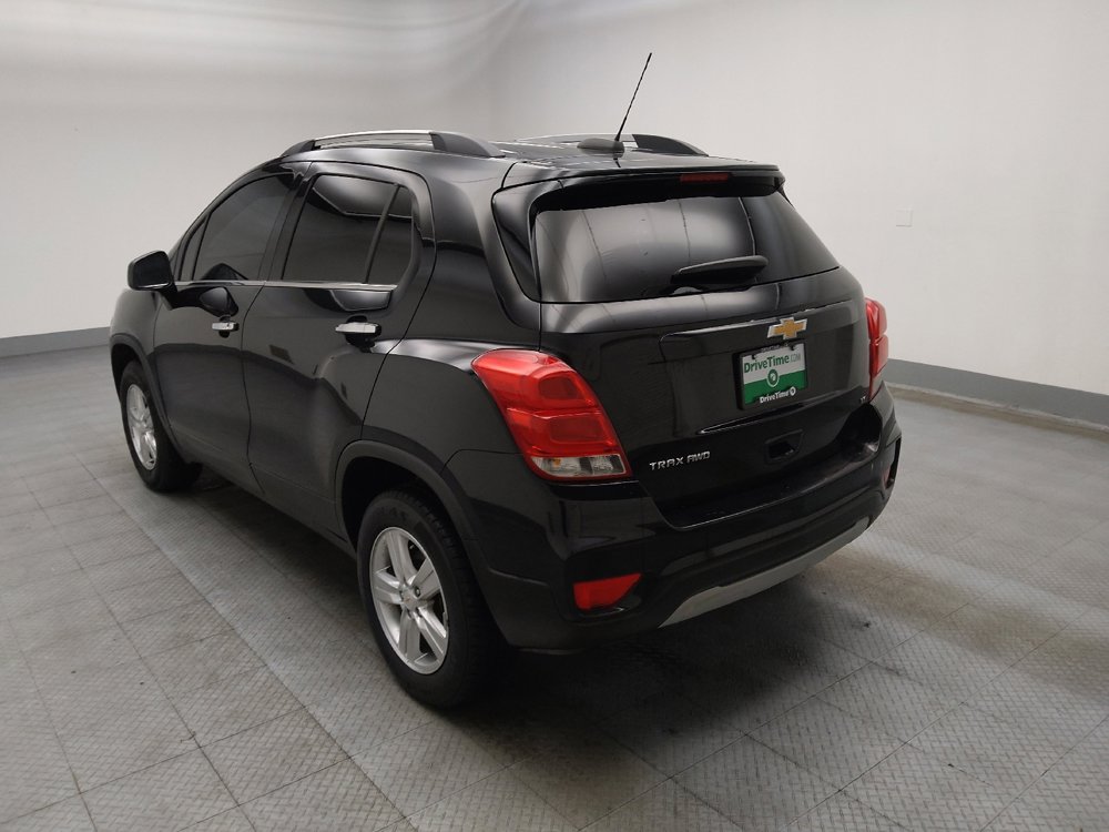 Used 2020 Chevrolet Trax LT w/ LT Convenience Package image 5