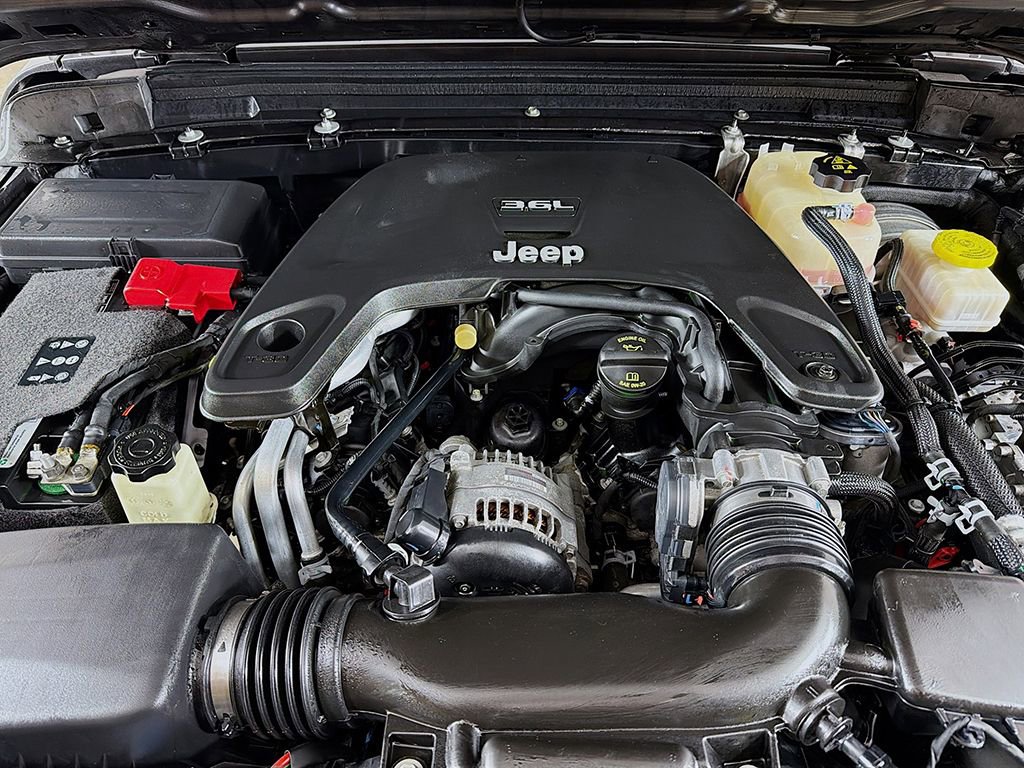 Used 2019 Jeep Wrangler Sport S image 15