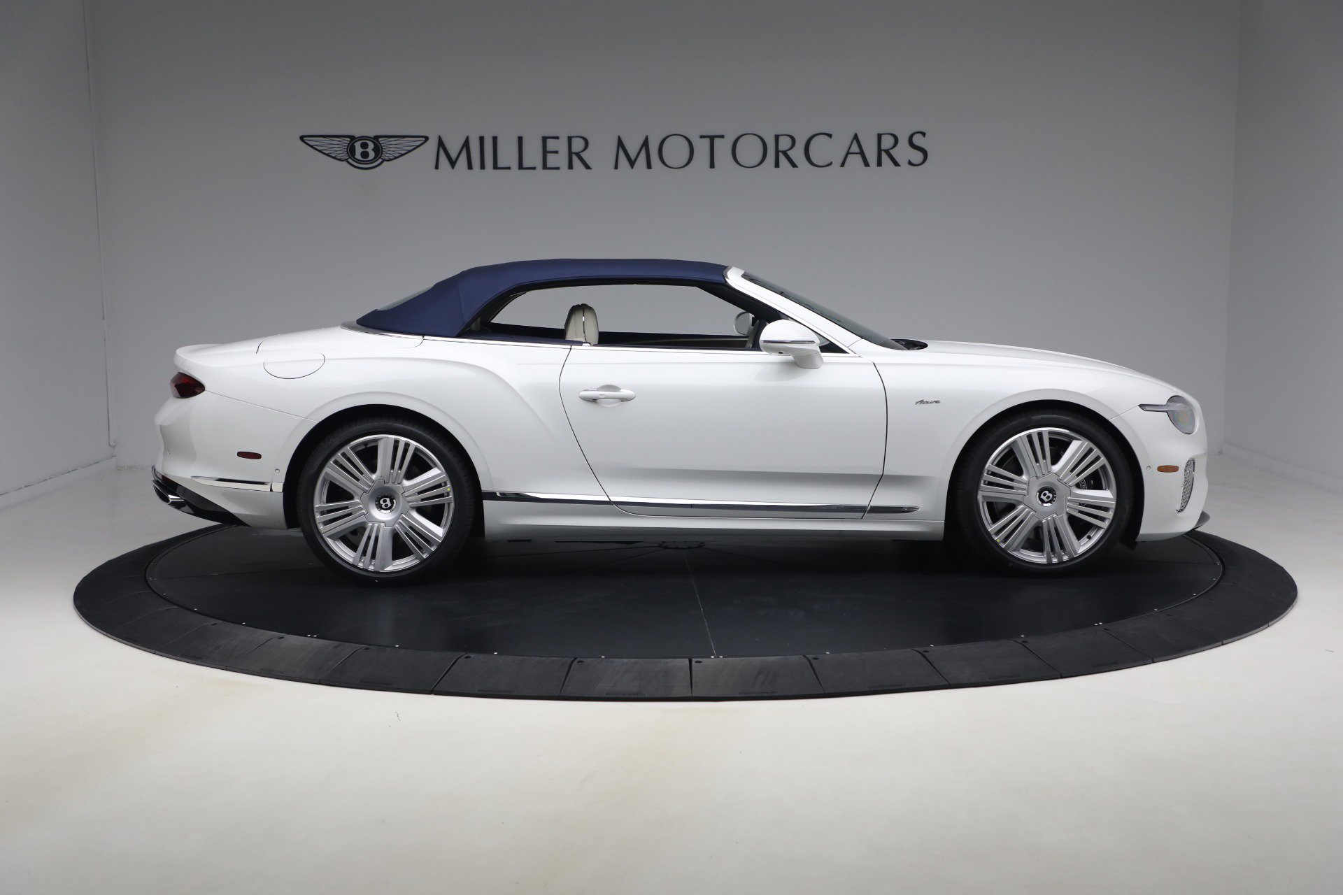 New 2026 Bentley Continental GTC AWD/4WD image 19