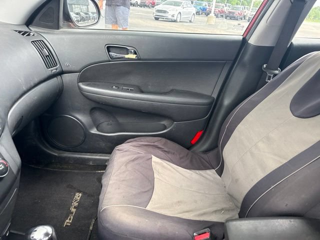 Used 2012 Hyundai Elantra FWD image 12