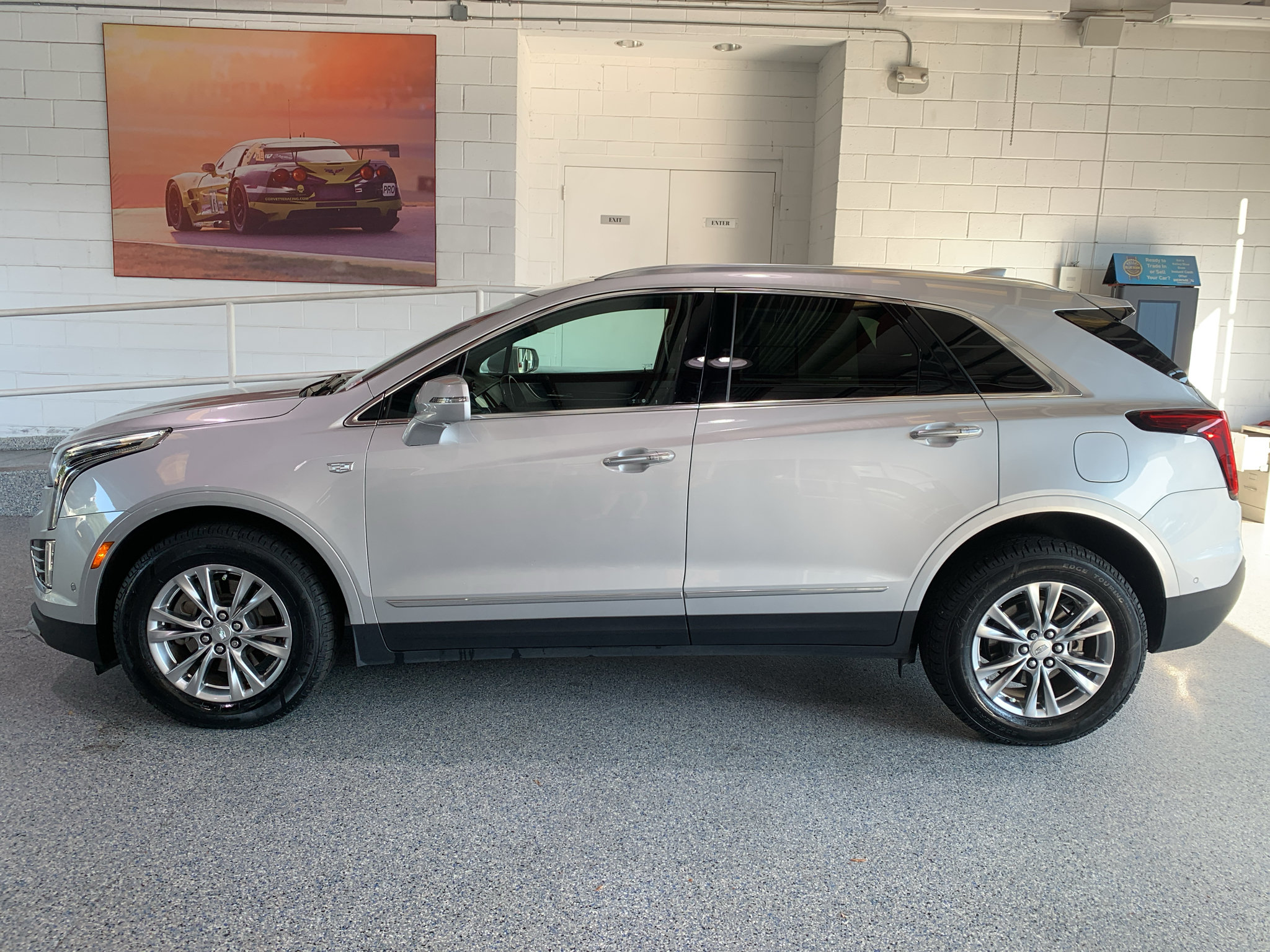 Used 2020 Cadillac XT5 Premium Luxury AWD/4WD image 5