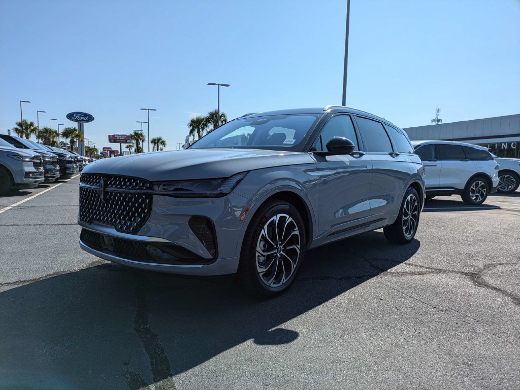 New 2026 Lincoln Nautilus Reserve AWD/4WD image 8