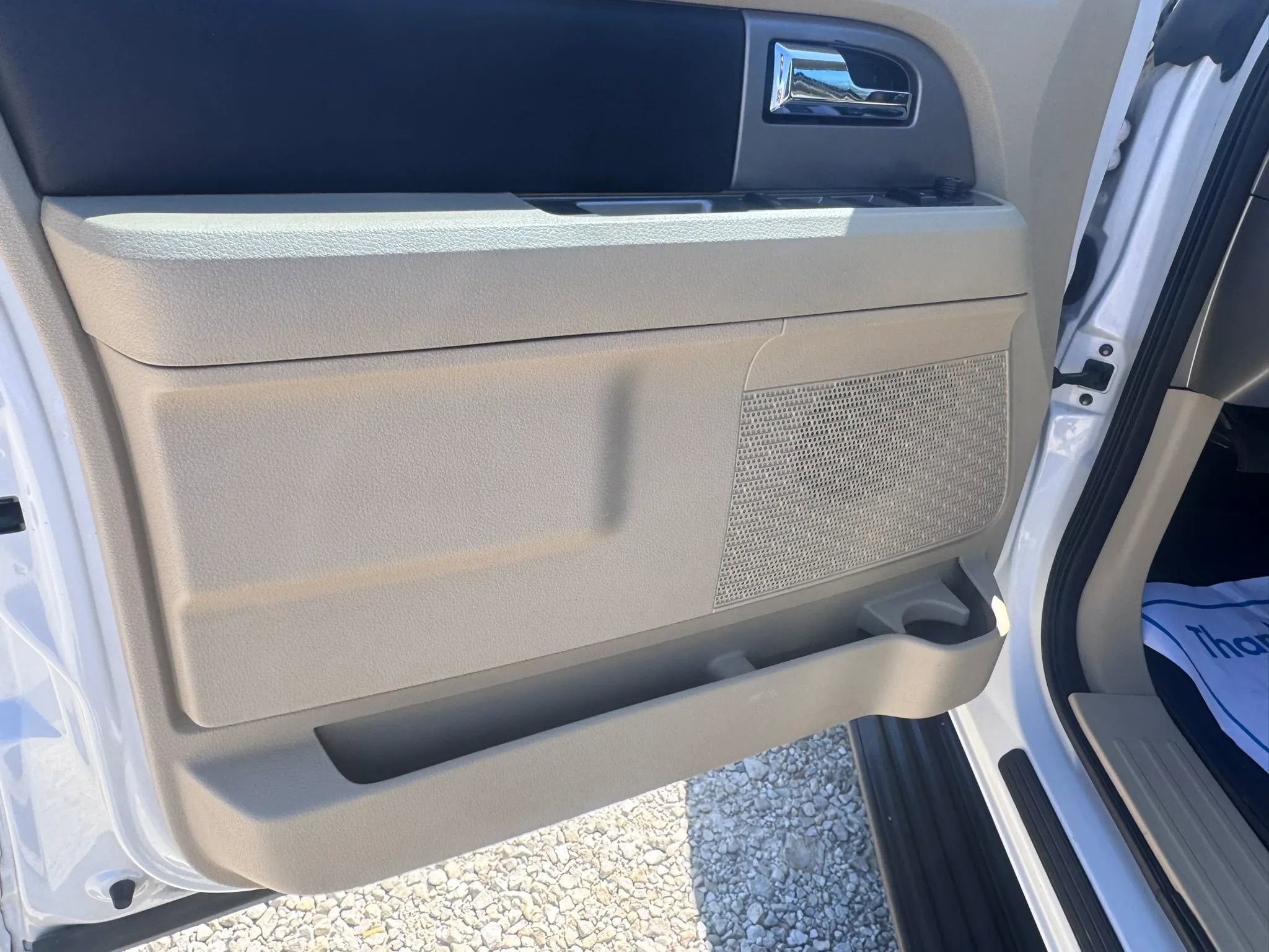 Used 2015 Ford Expedition EL XLT w/ Equipment Group 202A image 11