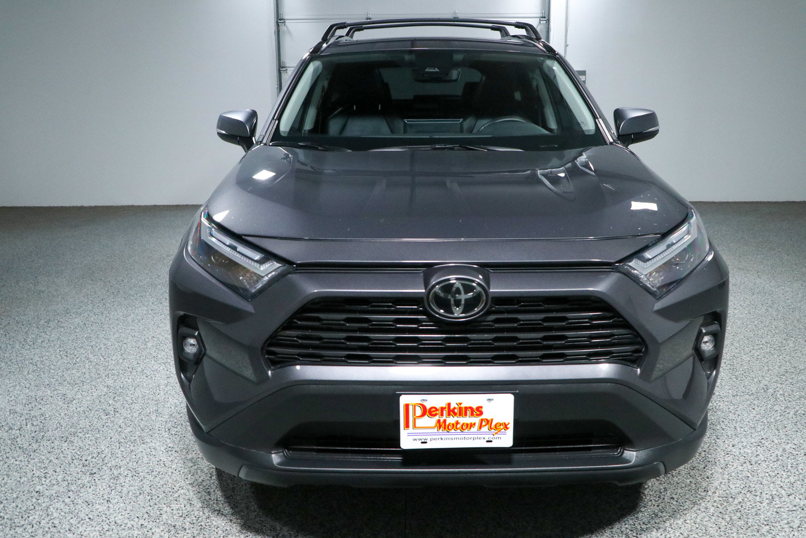 Used 2024 Toyota RAV4 XLE Premium FWD image 4