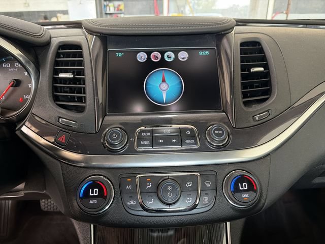 Used 2016 Chevrolet Impala LT FWD image 17