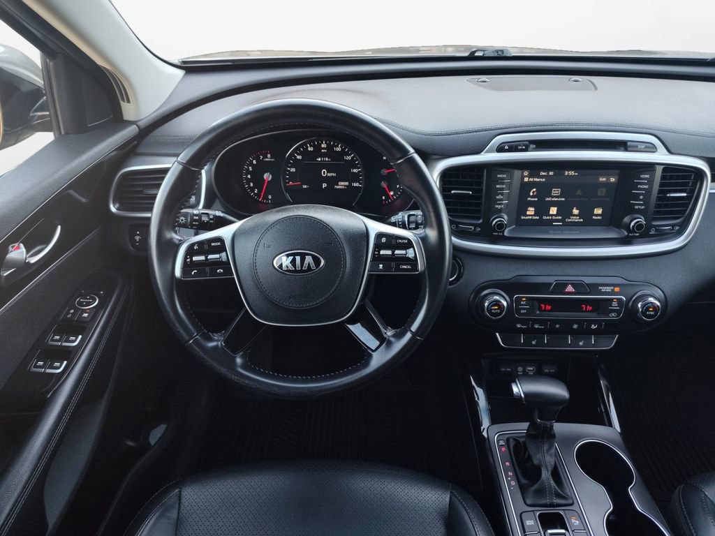 Used 2019 Kia Sorento EX image 19