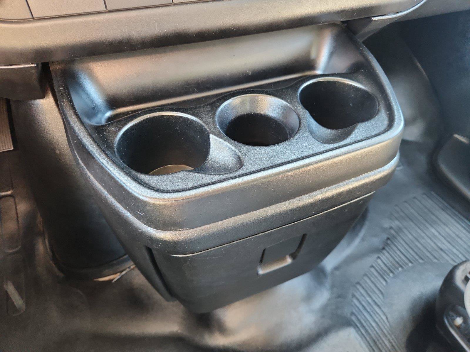 Used 2015 Chevrolet Express 2500 RWD image 29